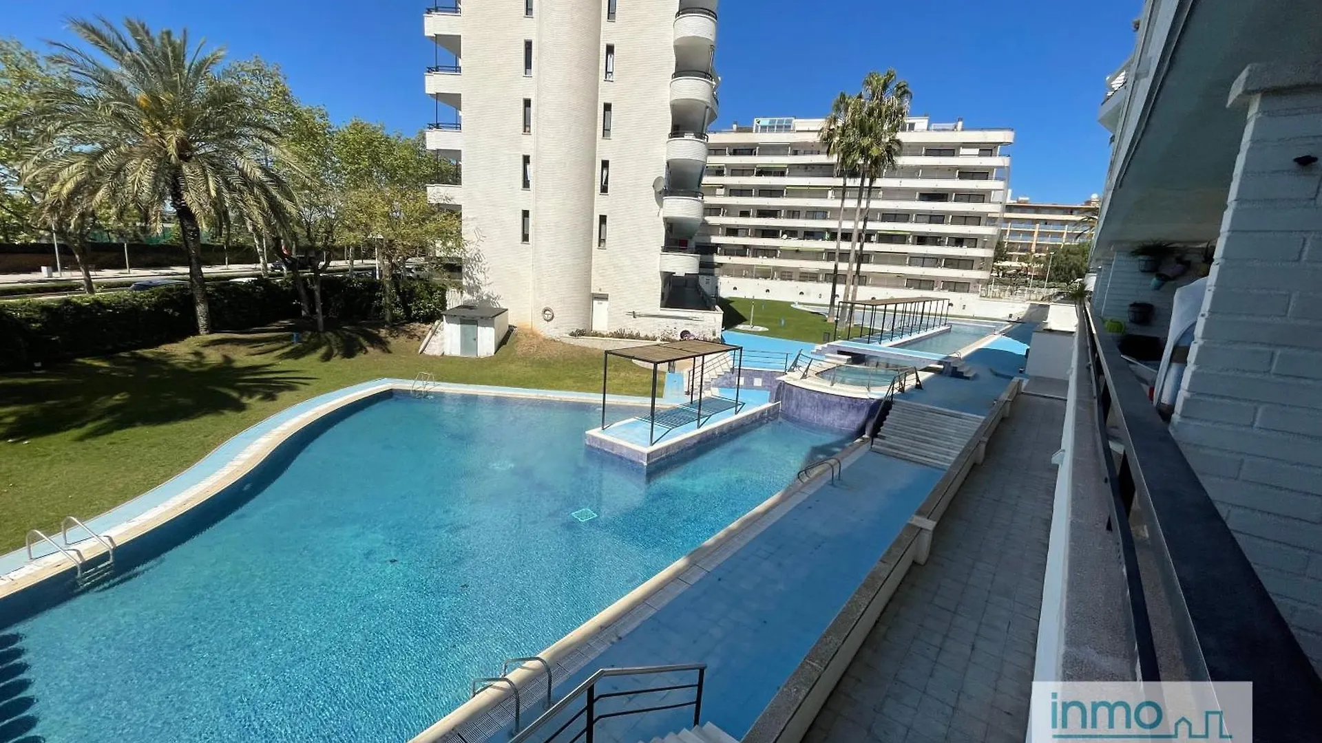 Cannes Salou, Piscina Y Centrico